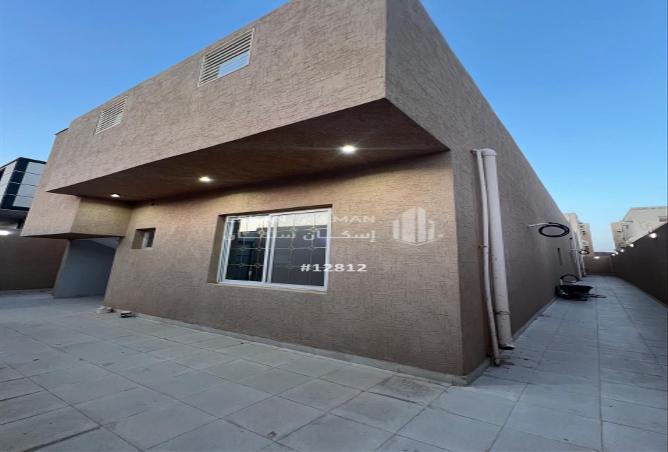 252095 - Property Image 3