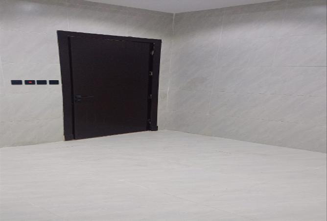 258504 - Property Image 3