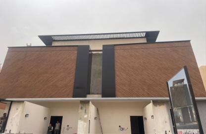 Full Floor - 5 Bedrooms - 4 Bathrooms for sale in Qurtubah - Riyadh - Ar Riyadh