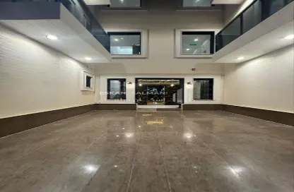 Apartment - 5 Bedrooms - 3 Bathrooms for sale in Dhahrat Laban - Riyadh - Ar Riyadh