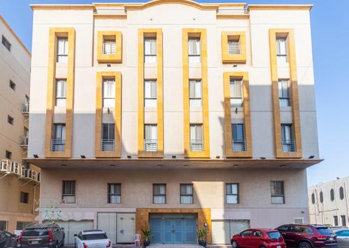 عمارة بالكامل - 8 حمامات for للايجار in السلامة - جدة - مكة المكرمة