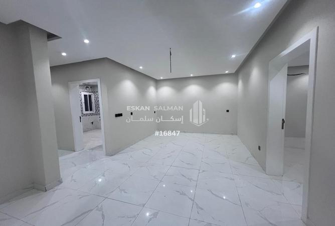 256920 - Property Image 2