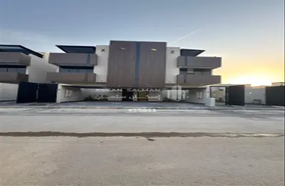 Full Floor - 5 Bedrooms - 3 Bathrooms for sale in Ar Rimal - Riyadh - Ar Riyadh