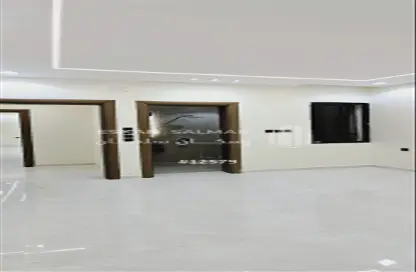 Full Floor - 6 Bedrooms - 4 Bathrooms for sale in Al Ghadir - Abha - Asir
