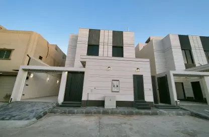 Villa - 4 Bedrooms - 6 Bathrooms for sale in Qurtubah - Riyadh - Ar Riyadh