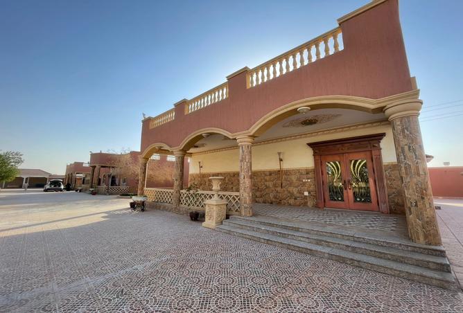 255423 - Property Image 3