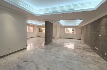 Apartment - 3 Bedrooms - 5 Bathrooms for rent in Al Hamra - Jeddah - Makkah Al Mukarramah