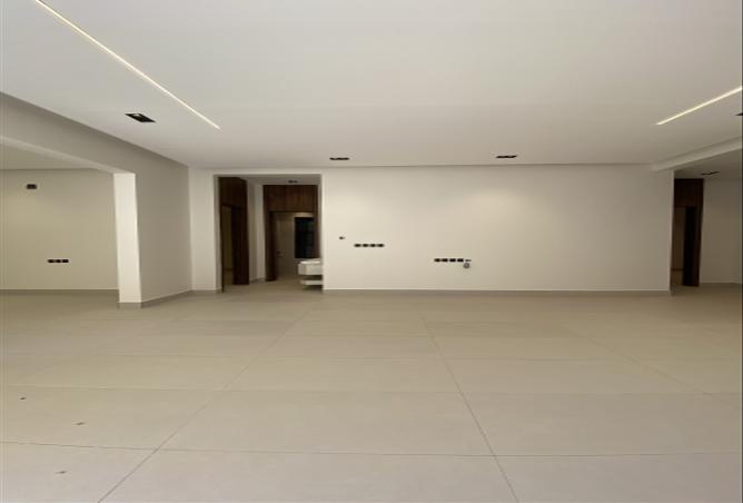 254933 - Property Image 3