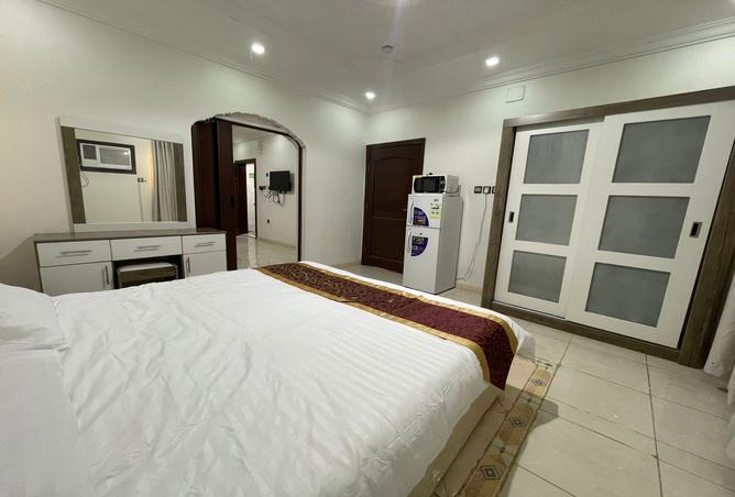 258801 - Property Image 2