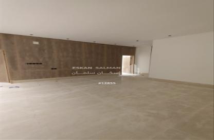 Apartment - 3 Bedrooms - 2 Bathrooms for sale in Tuwaiq - Riyadh - Ar Riyadh