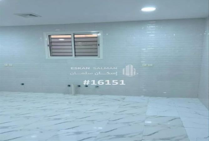 256533 - Property Image 2