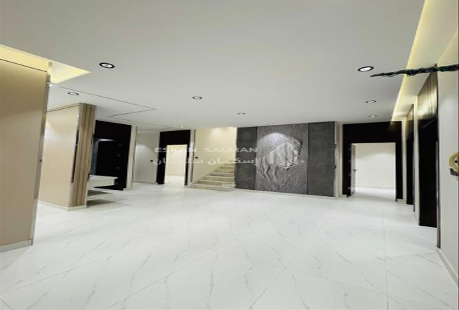 252995 - Property Image 3