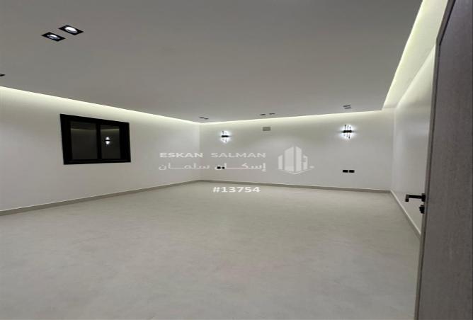 251846 - Property Image 3