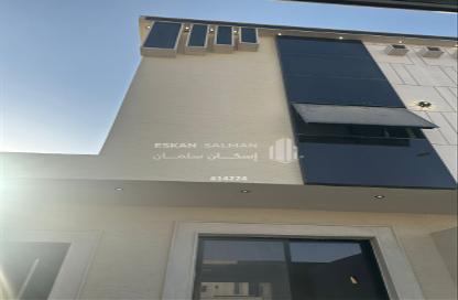 طابق كامل - 5 غرف نوم - 3 حمامات للبيع في الجنادرية - الرياض - الرياض