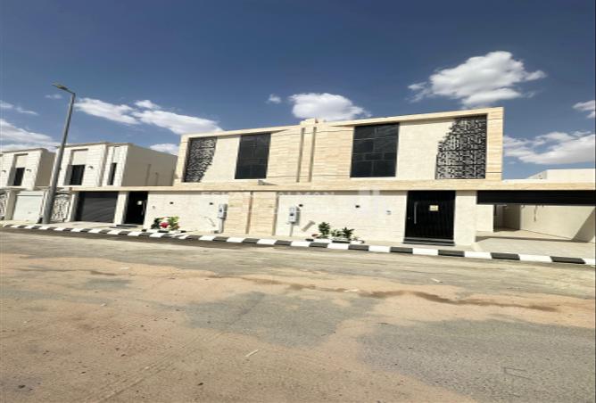 254252 - Property Image 2