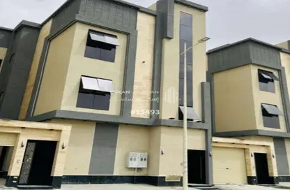 Full Floor - 7 Bedrooms - 5 Bathrooms for sale in Al Dhurfah - Khamis Mushayt - Asir