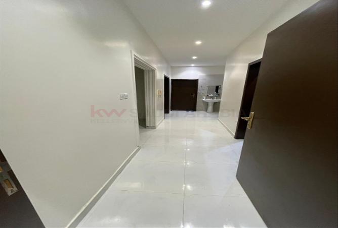 256599 - Property Image 2