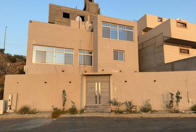 257286 - Property Image 2