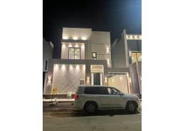 فيلا - 5 غرف نوم - 5 حمامات for للبيع in حي الرمال - شرق الرياض - الرياض
