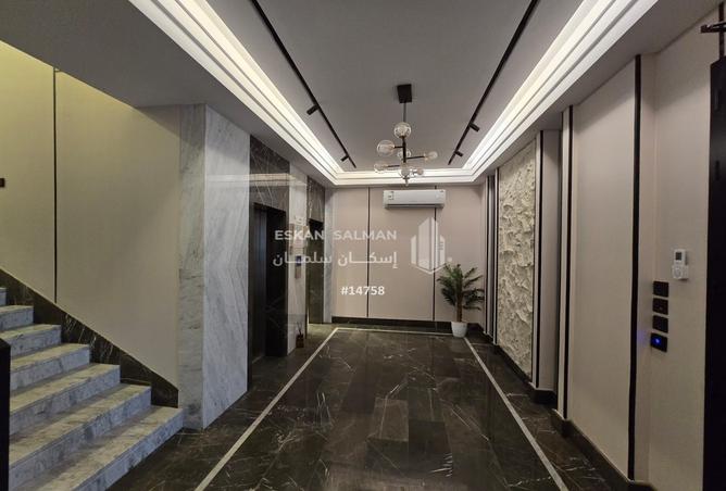 253916 - Property Image 2