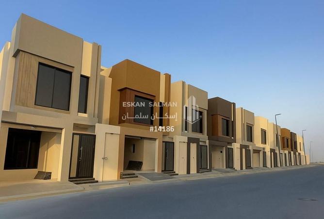 252872 - Property Image 2