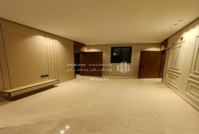256566 - Property Image 2