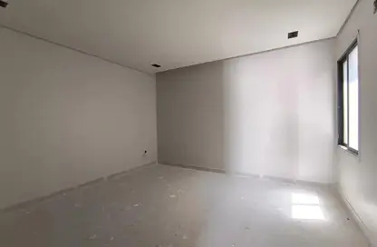 Villa - 5 Bedrooms for sale in Al Munisiyah - Riyadh - Ar Riyadh