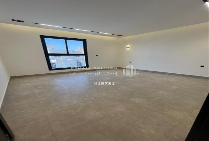 255465 - Property Image 2