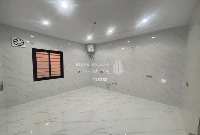 253475 - Property Image 2