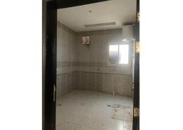 Apartment - 2 bedrooms - 2 bathrooms for للايجار in Tuwaiq - West Riyadh - Ar Riyadh