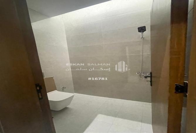 256843 - Property Image 3