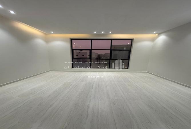 254490 - Property Image 3