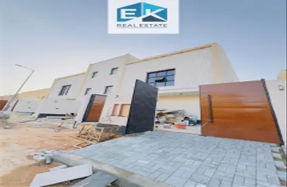 طابق كامل - 4 غرف نوم - 4 حمامات للبيع في المونسية - الرياض - الرياض