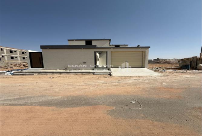 256865 - Property Image 2