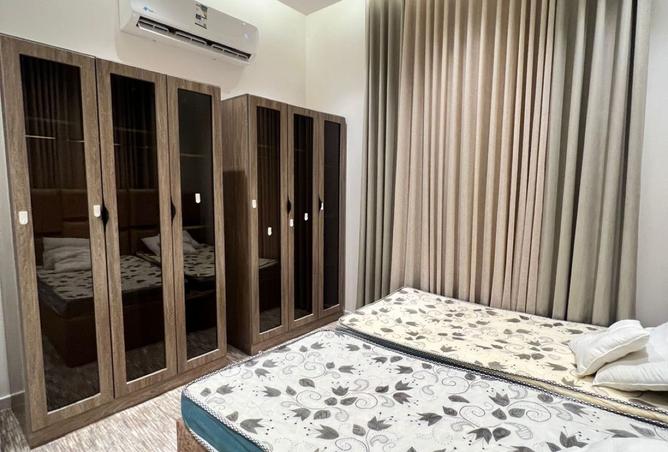 255210 - Property Image 3