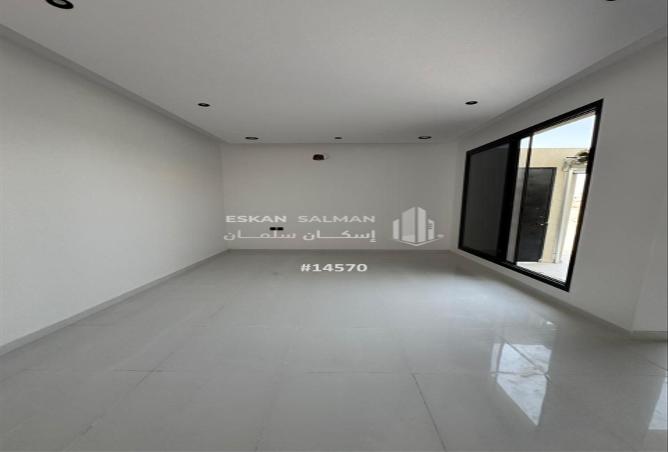 253566 - Property Image 3