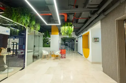 Office Space - Studio - 7+ Bathrooms for rent in Al Suwaidi - Riyadh - Ar Riyadh