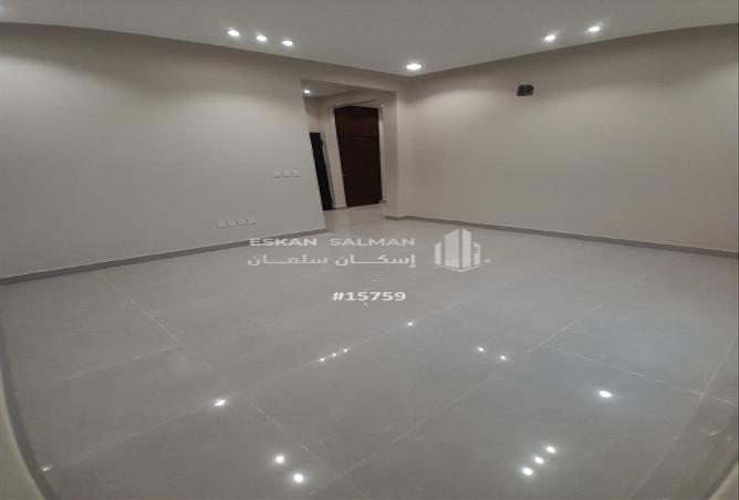 255227 - Property Image 3