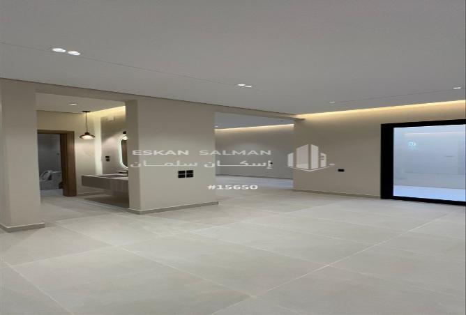 255050 - Property Image 3