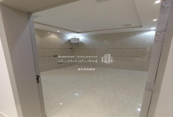 255035 - Property Image 2