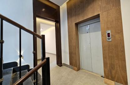 Full Floor - 3 Bedrooms - 3 Bathrooms for sale in Al Munisiyah - Riyadh - Ar Riyadh