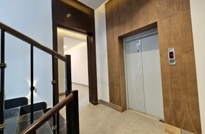 Full Floor - 3 Bedrooms - 3 Bathrooms for sale in Al Munisiyah - Riyadh - Ar Riyadh