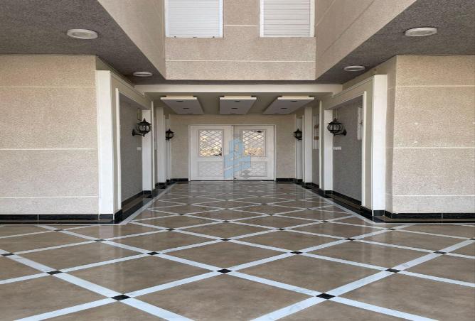 258106 - Property Image 2