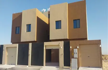 طابق كامل - 5 غرف نوم - 4 حمامات للبيع في ضاحية نمار - الرياض - الرياض