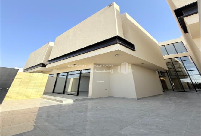 256520 - Property Image 3