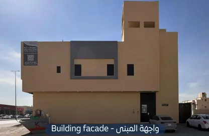 Apartment - 3 Bedrooms - 2 Bathrooms for rent in Al Mahdiyah - Riyadh - Ar Riyadh