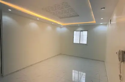 شقة - 2 غرف نوم - 2 حمامات للايجار في الرمال - الرياض - الرياض