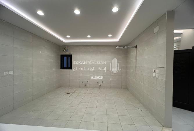 251896 - Property Main Image