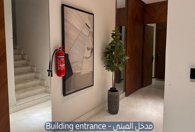 258444 - Property Image 2