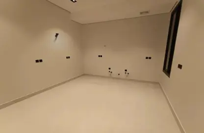 Full Floor - 5 Bedrooms for sale in Al Munisiyah - Riyadh - Ar Riyadh